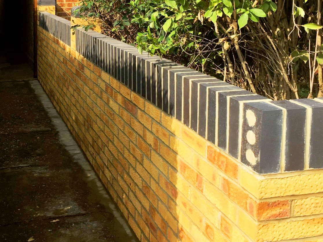 S H Brickwork, Garden Walls, Bricklayer, London