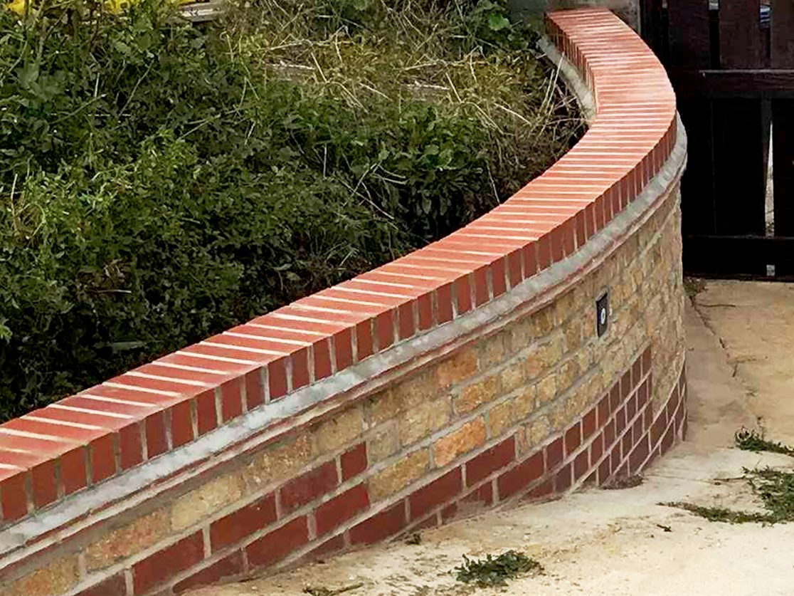S H Brickwork, Garden Walls, Bricklayer, London