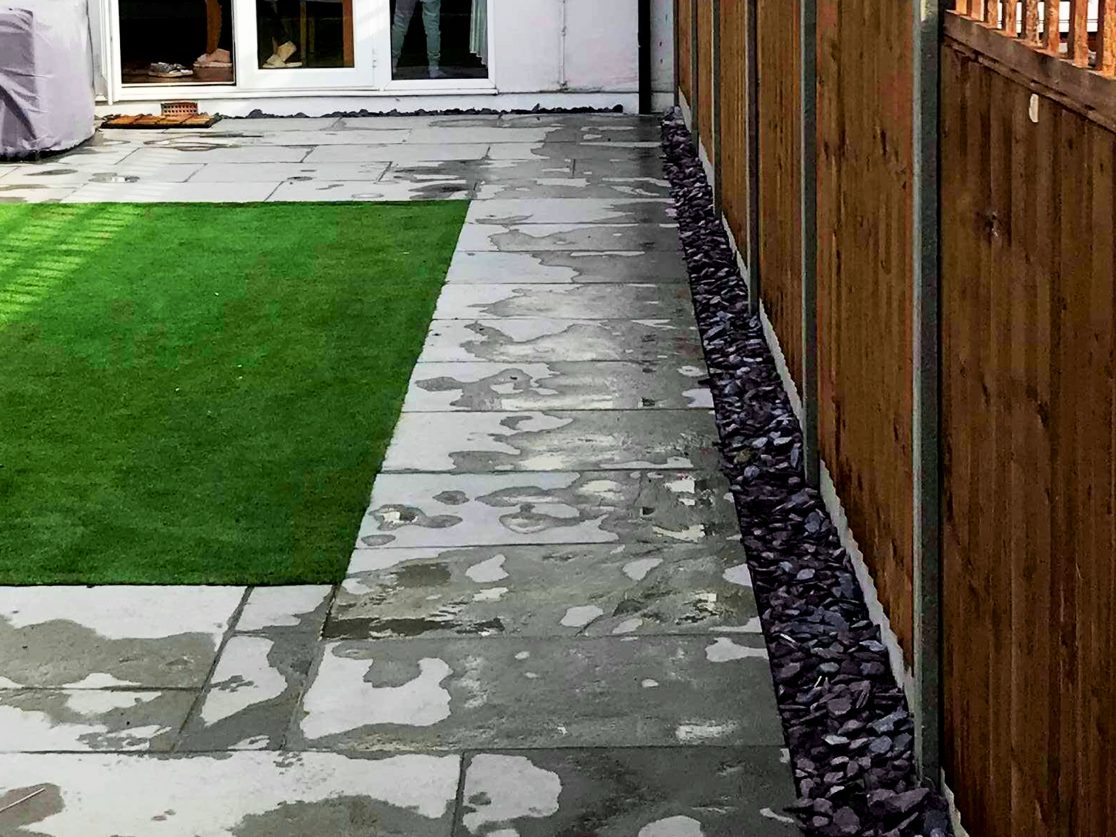 S H Brickwork, Garden Pathways, Construction, London