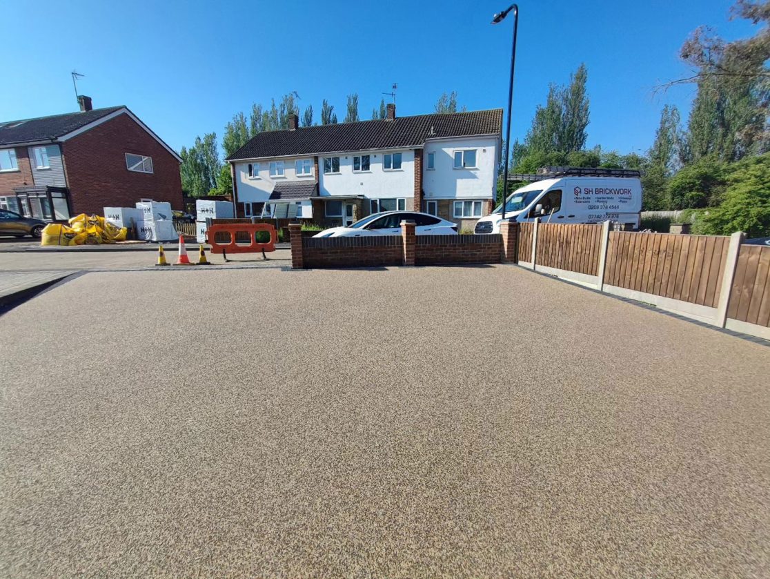 Resin bound driveway North London